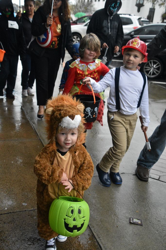 halloween 2019 250 (683x1024).jpg